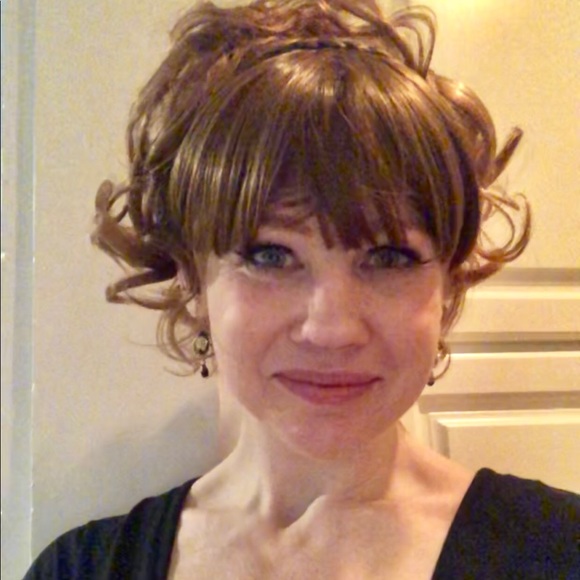 Meet the Posher, Noëlle 😊 ( I 💓 OFFERS!) - Picture 7 of 16